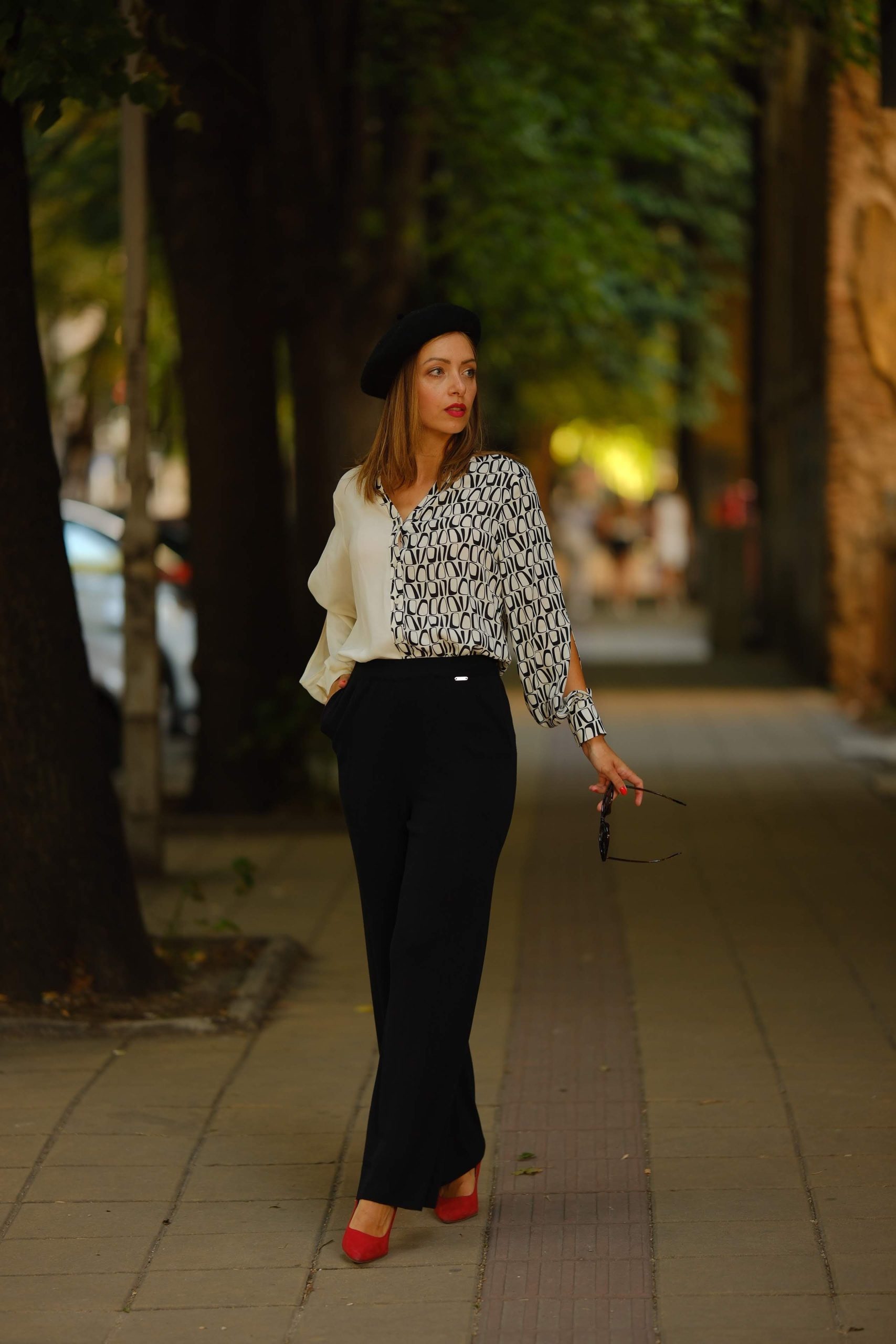 Ženska bluza asimetrična