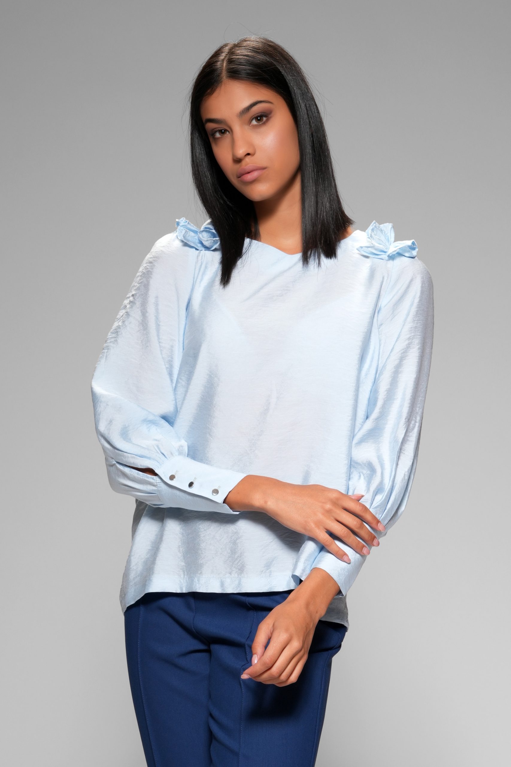 Ženska bluza od viskoze