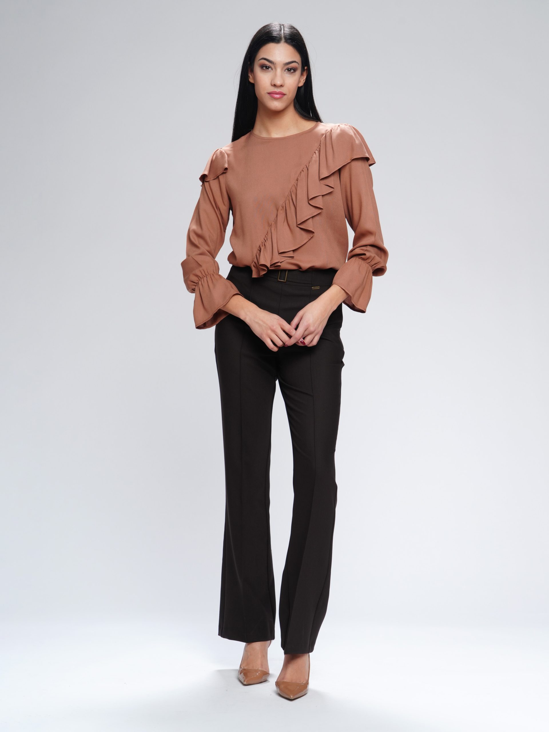 Ženska bluza sa karnerom