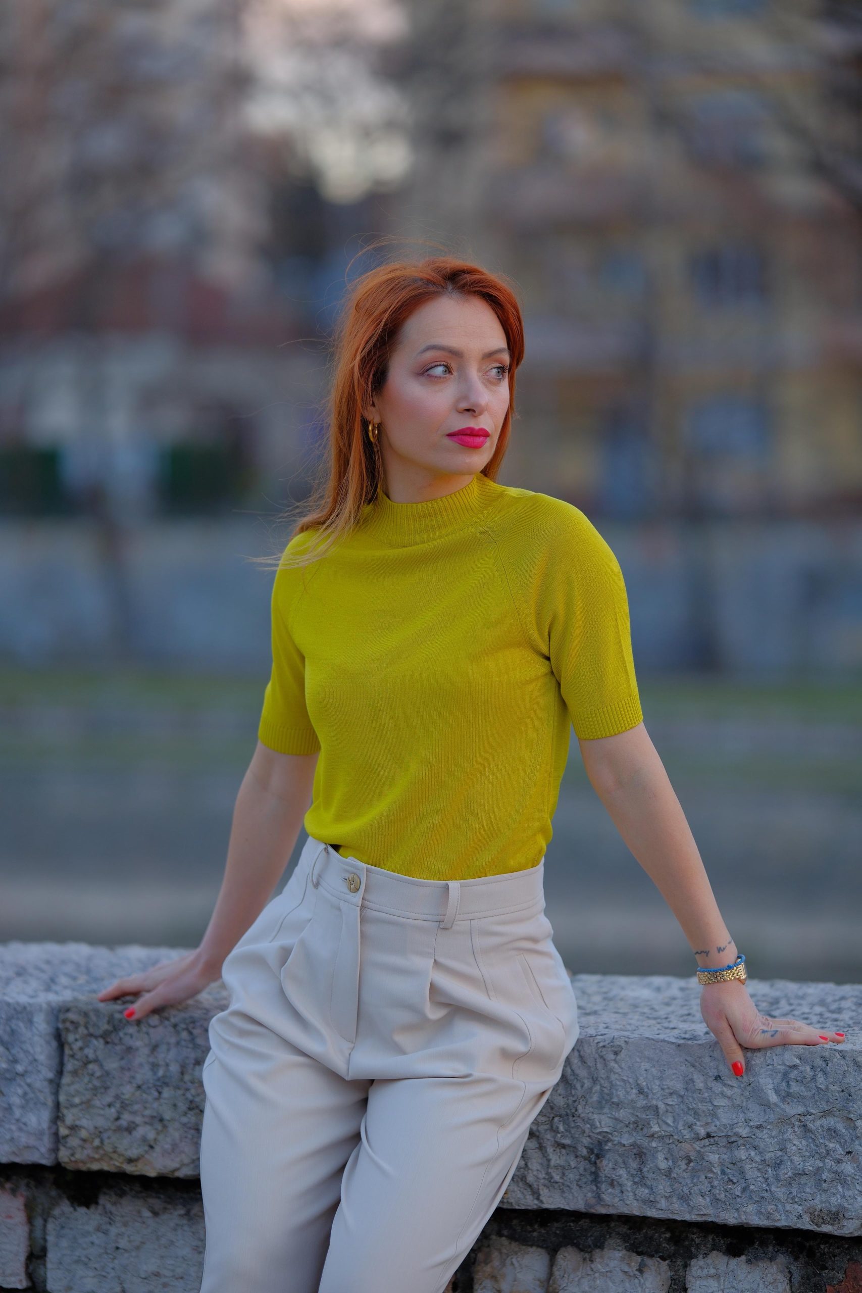 Ženska bluza od viskoze pletena