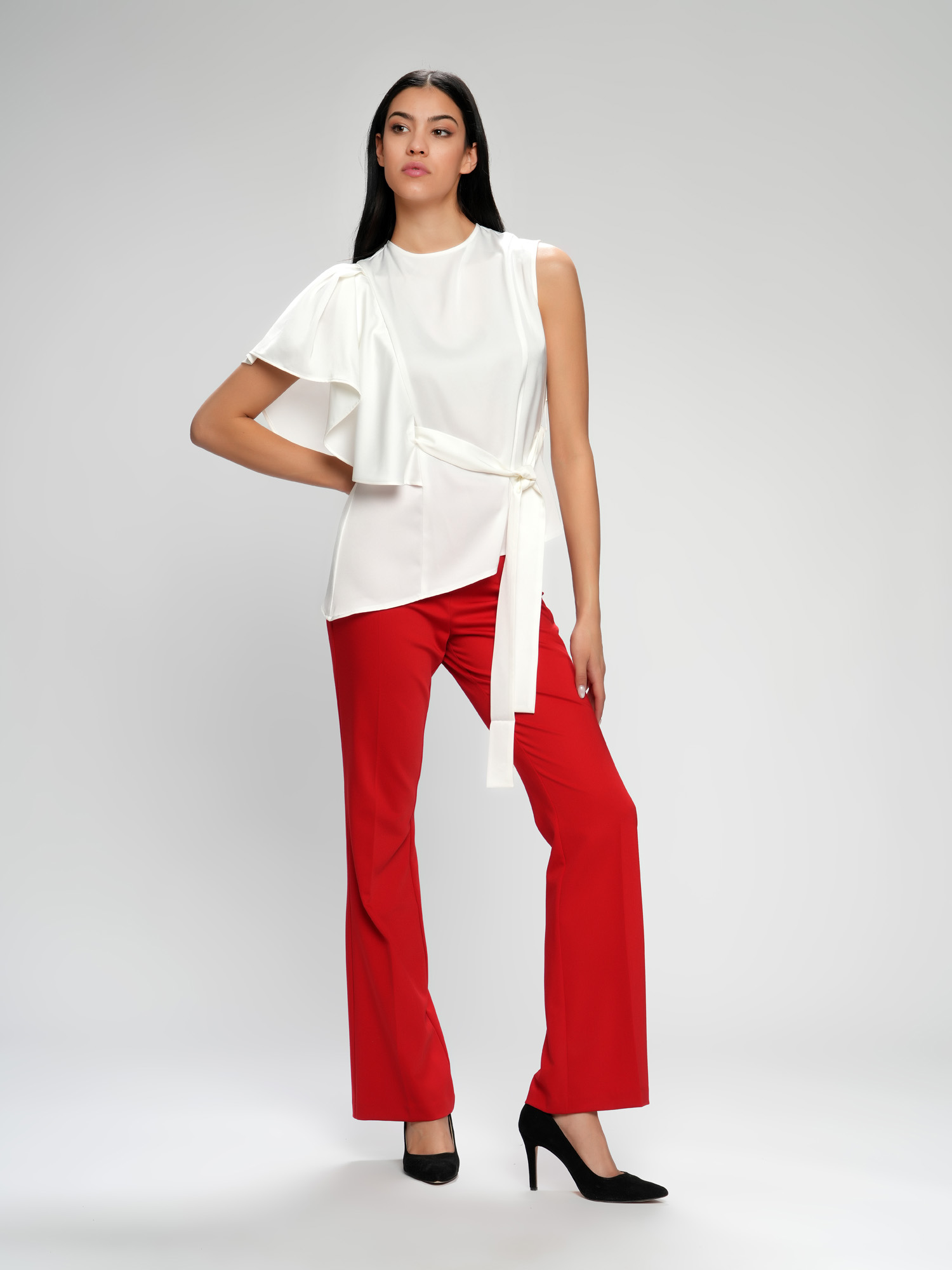 Ženska bluza od satena asimetrična